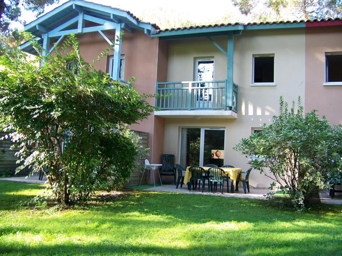 Jolie Petite Maison A Vieux Boucau Avec Piscine Chauffee - Domaine Du Golf De Pinsolle ซุสตง ภายนอก รูปภาพ